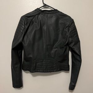 FAUX LEATHER JACKET Small